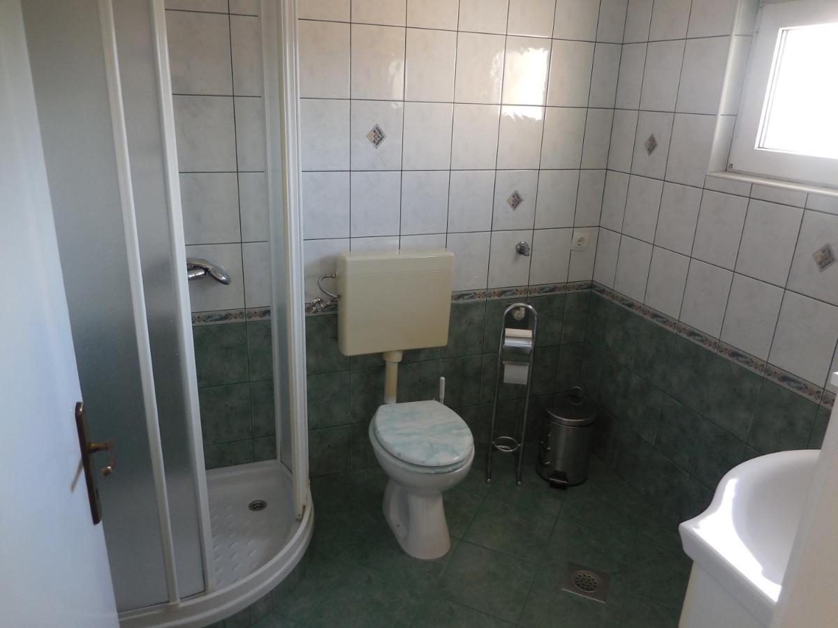 Apartments Ivica Lupic Kampor Екстер'єр фото